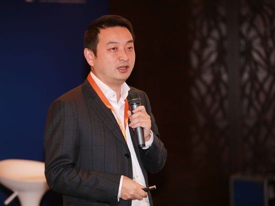 1445863123798498.jpg 携程CEO梁建章 (1).jpg