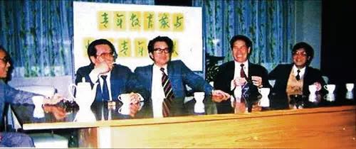 1454221427435975.jpg 蛇口风波.jpg