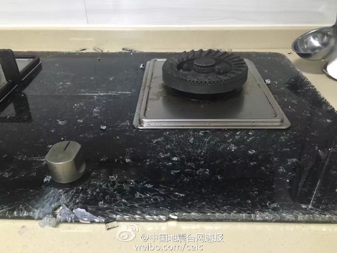 地震4.jpg