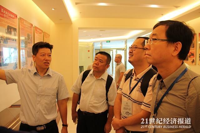 1476785808222989.jpg 2.jpg