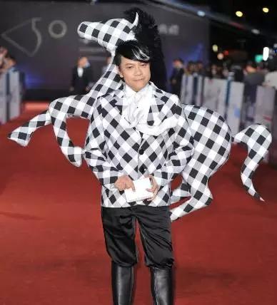 1492774855195889.jpg 640.webp (9).jpg