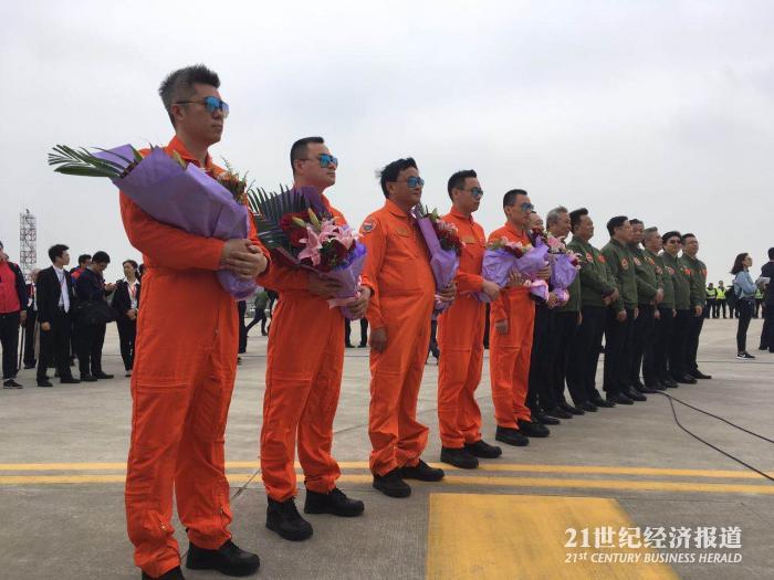 1493988091940683.jpg 3.jpg