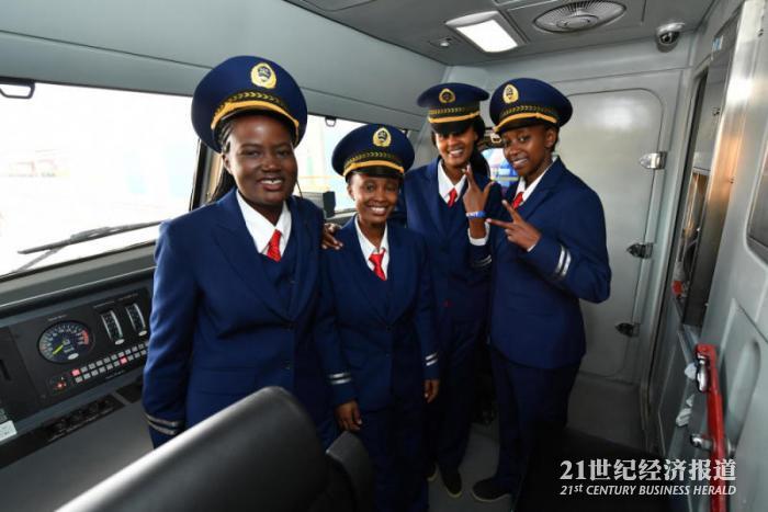 1496205027189492.jpg 99295206.jpg