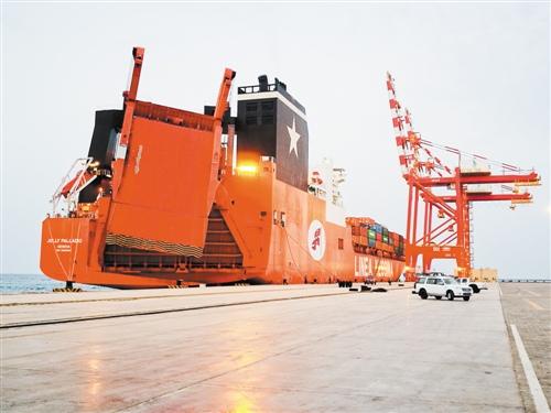 1499205647957288.jpg 独家专访吉布提财政部长2.jpg