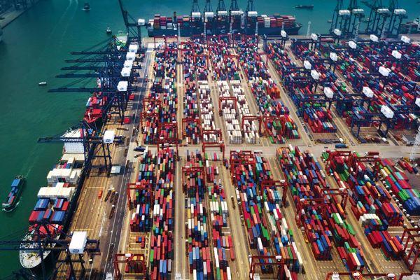 四大码头运营商欲联手控95%泊位 “香港海港联盟