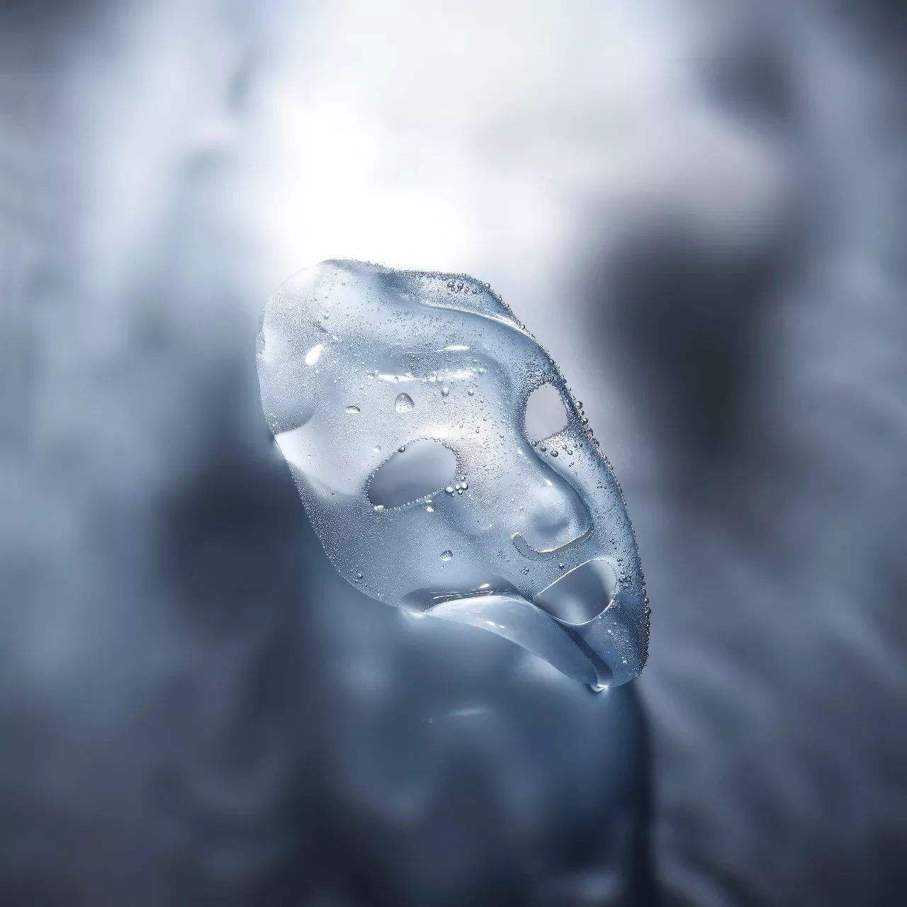 双十一首日，李佳琦薇娅带货近70亿，是口红效应的印证吗？