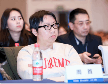 互联网卖鞋20年：中国为什么没有Zappos？