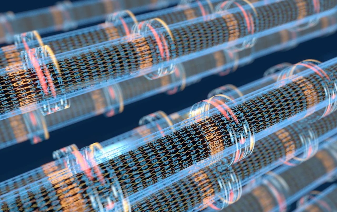 残阳血色下的互联网：一边痛苦迷茫，一边奋力前往