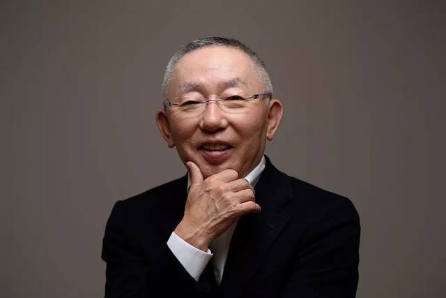 越来越