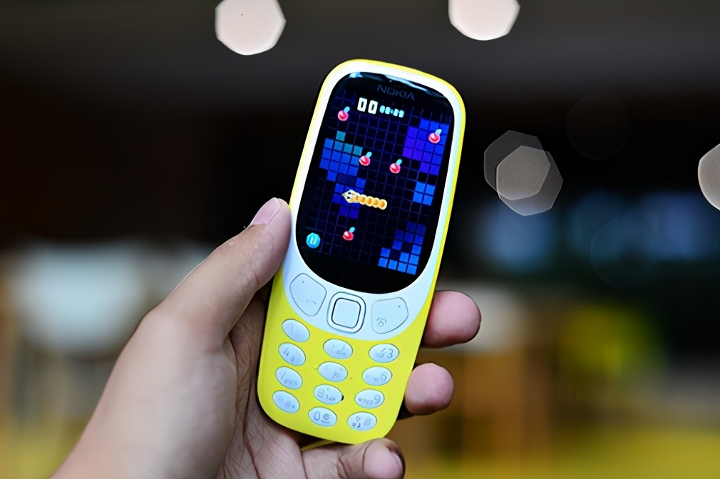 日薄西山的诺基亚，在经典手机市场再度“称王”？