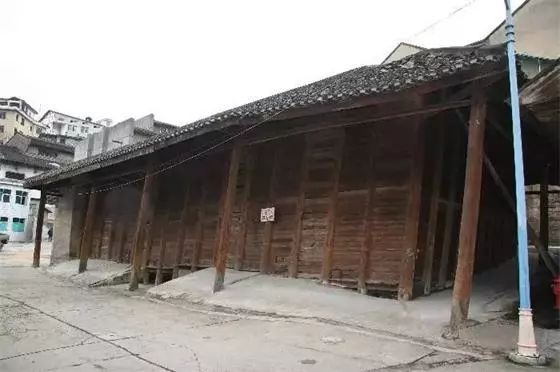 用工业遗址扩大工业旅游，茅台值得拥有