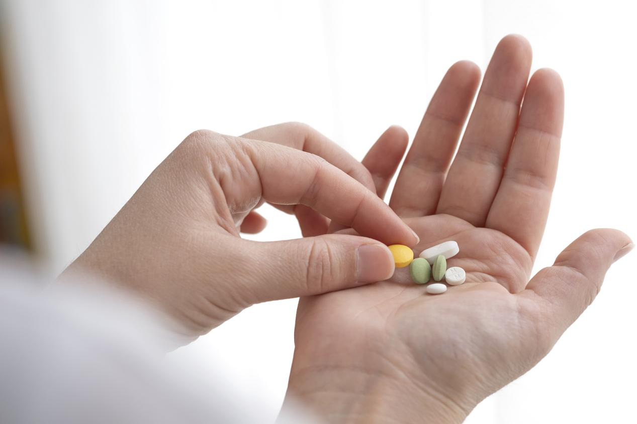 兽药转型，坚持不上市，“伟哥”背后的首富秘密