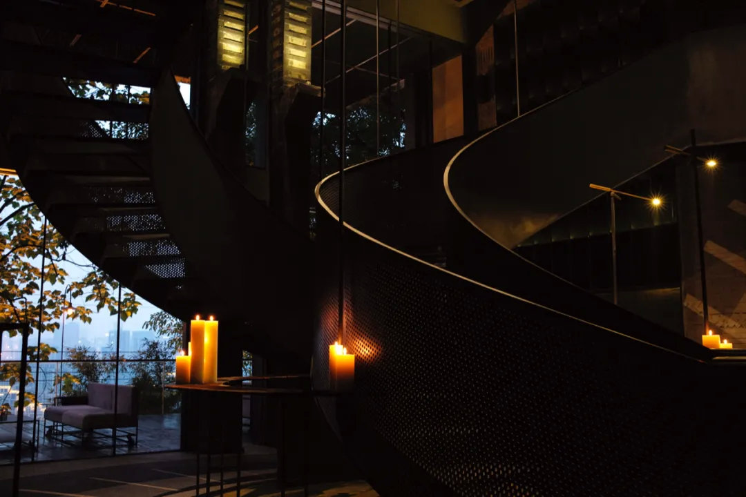 隐居集团黄严归来 诗意的中国人文度假能否继续？