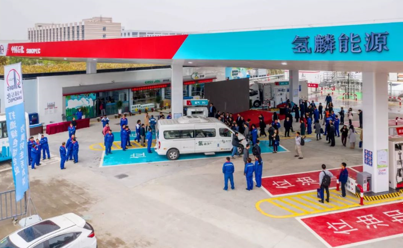 五年内布局超1000座加氢站，中石化、中石油抢滩氢能产业