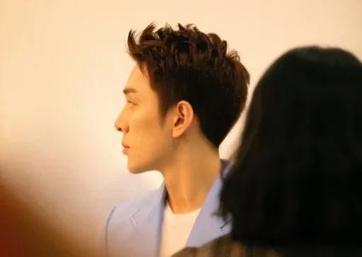 新知达人, 没有了低价，薇娅、李佳琦靠什么留住用户？