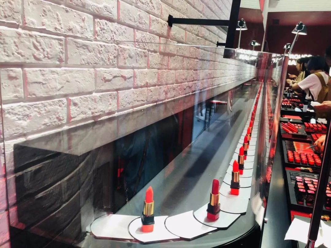 快闪店：美业品牌转型和年轻化的野望