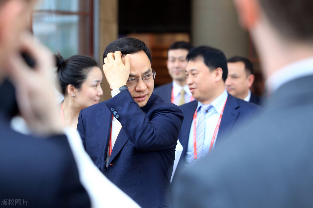 狂人李河君：曾“干掉”马云成中国首富，今千亿帝国破产待救赎