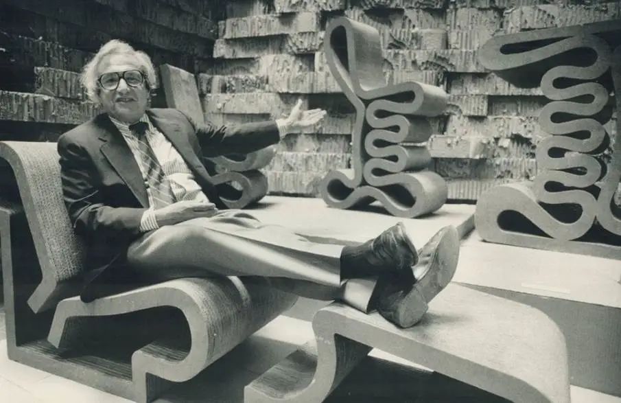 揉皱的纸：铁路工厂换新颜，盖里操刀建地标