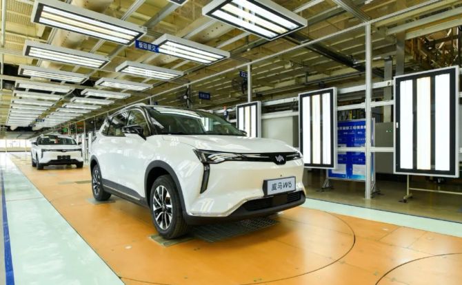 新知达人, 新能源汽车第二梯队：前景光明还是夹缝中生存？