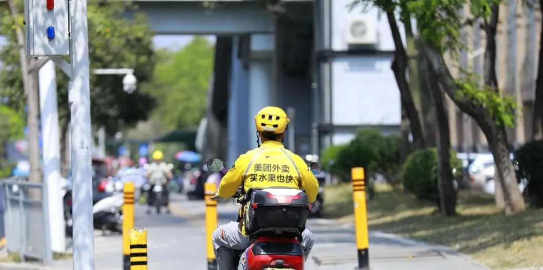 30分钟必达！外卖能有什么坏心思呢，只是可能淘汰传统电商罢了