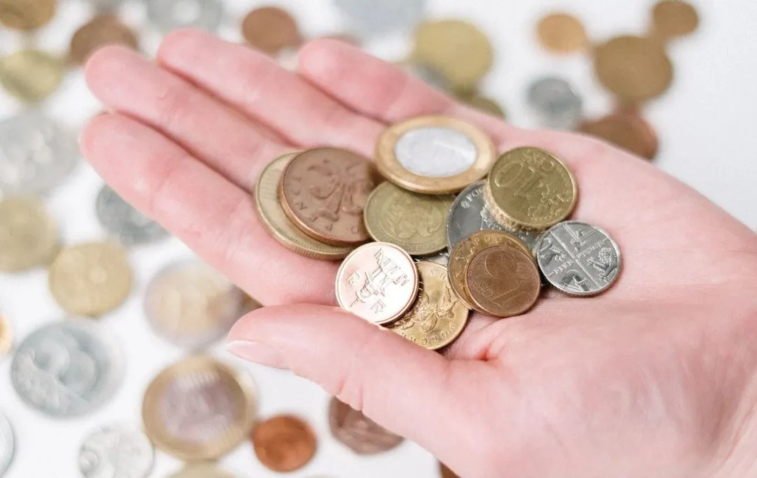 余额宝规模压降之后：这些零钱理财产品真的能买吗？