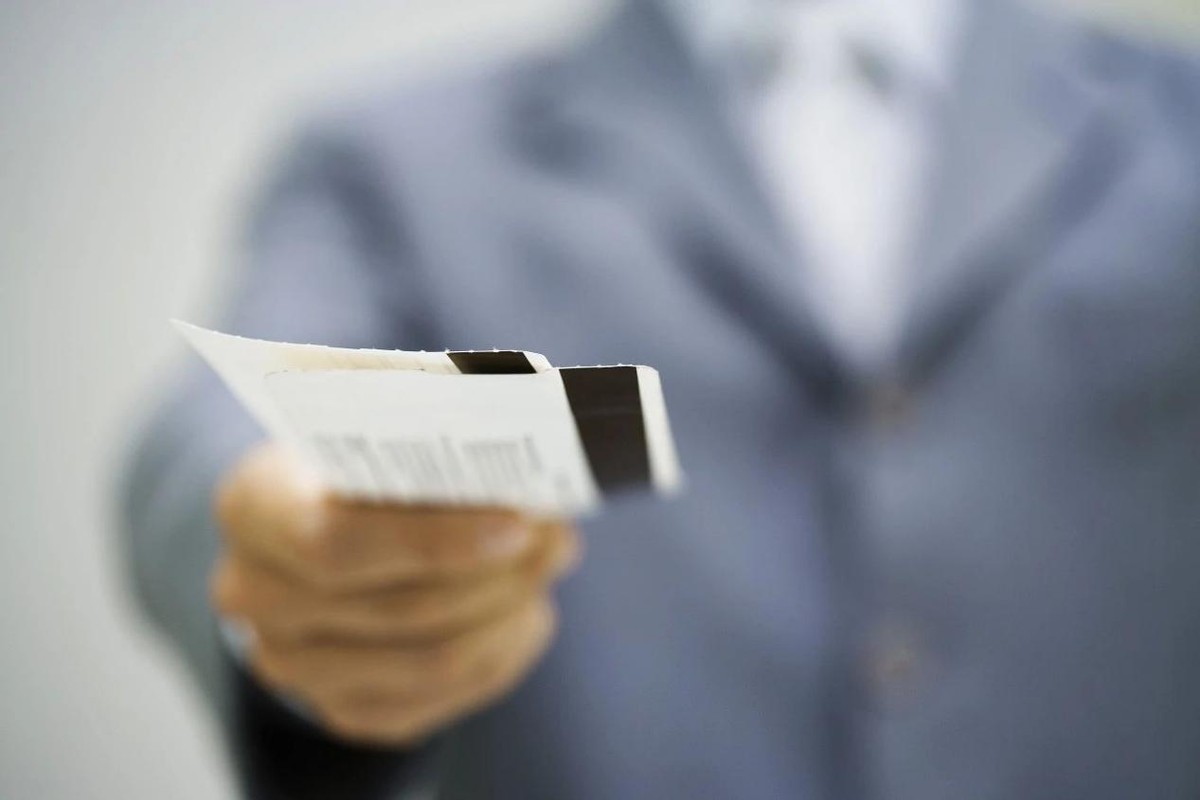 98元的机票盲盒，是一场营销智商税吗？