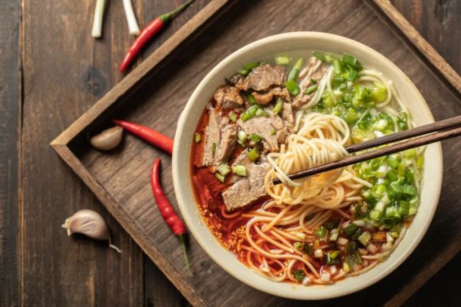 新知达人, VC爱上街头小吃