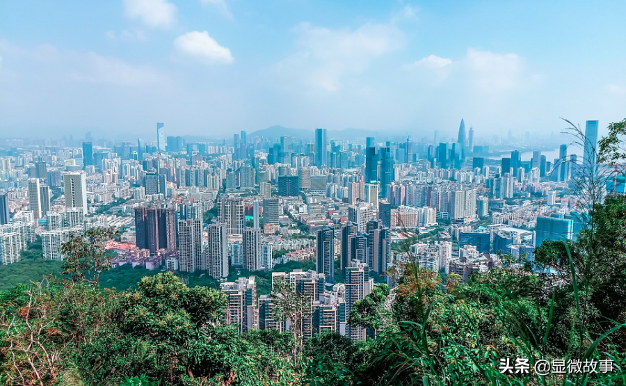 一线城市夫妻“双城记”：带板凳上地铁，从江苏坐到江苏路站