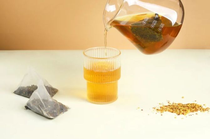 新知达人, 袋泡茶风云再起:茶里、喜茶们,如何革立顿的命?