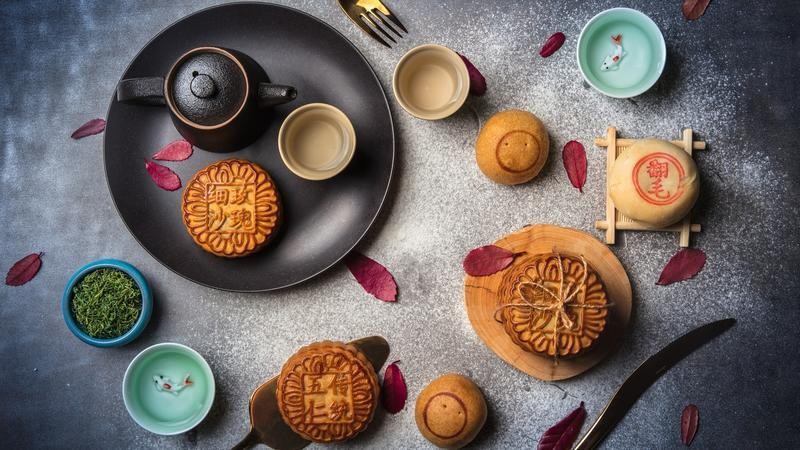 被年轻人嫌弃的月饼的一生