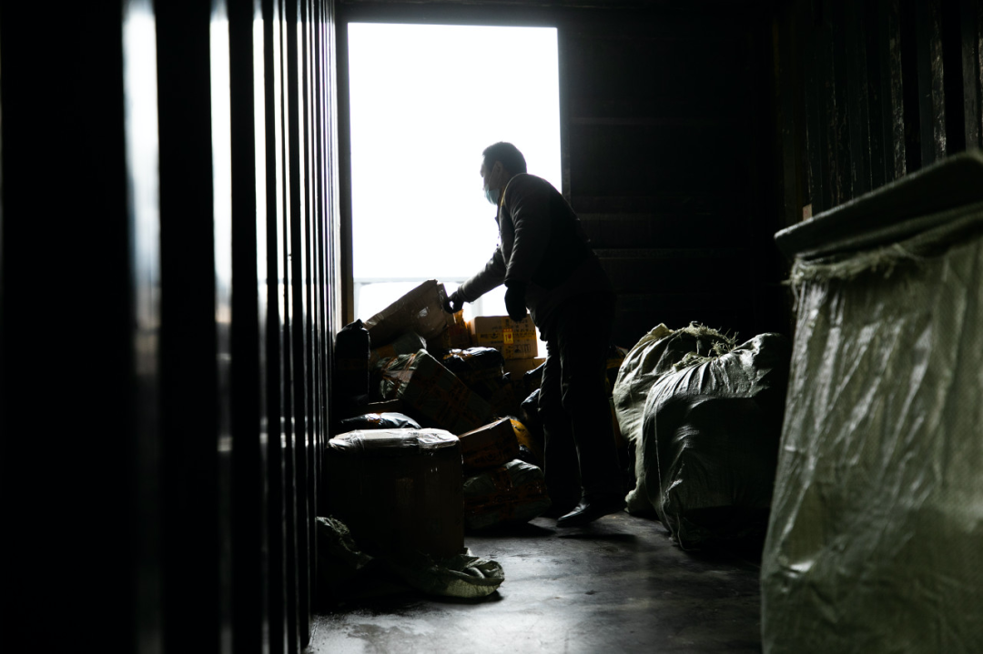 快递价格战终于熄火！快递员却大批出走，网点深陷漩涡