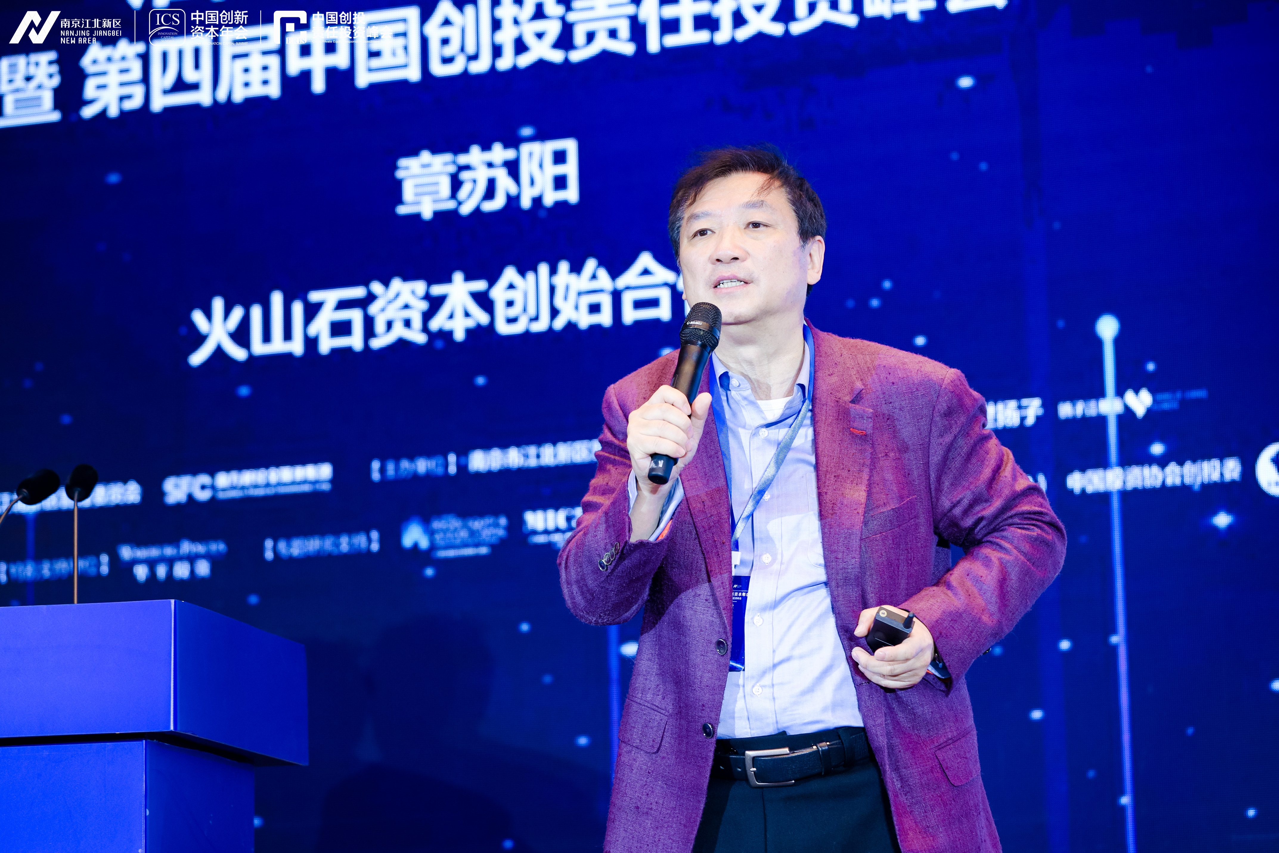 1639568623328070169.jpg 14953419.jpg