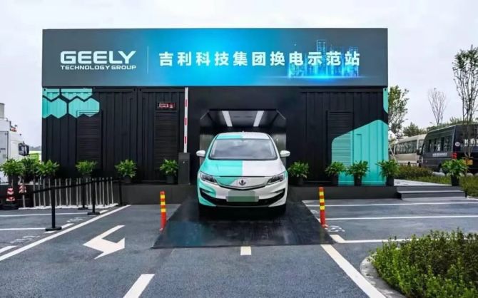 新知达人, 特斯拉、蔚来遇到的“换电难题”，宁德时代能解吗？