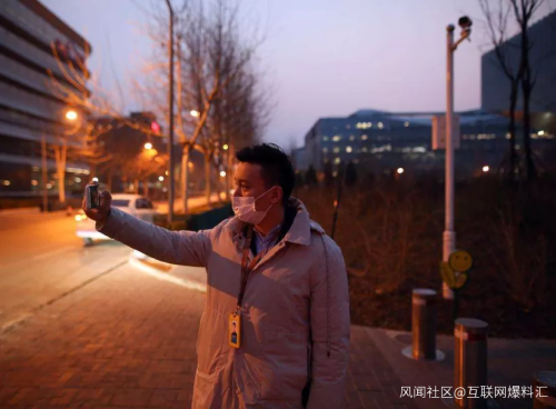 外卖吃七天、开黑到天亮,年轻人的过年姿势把人看傻了