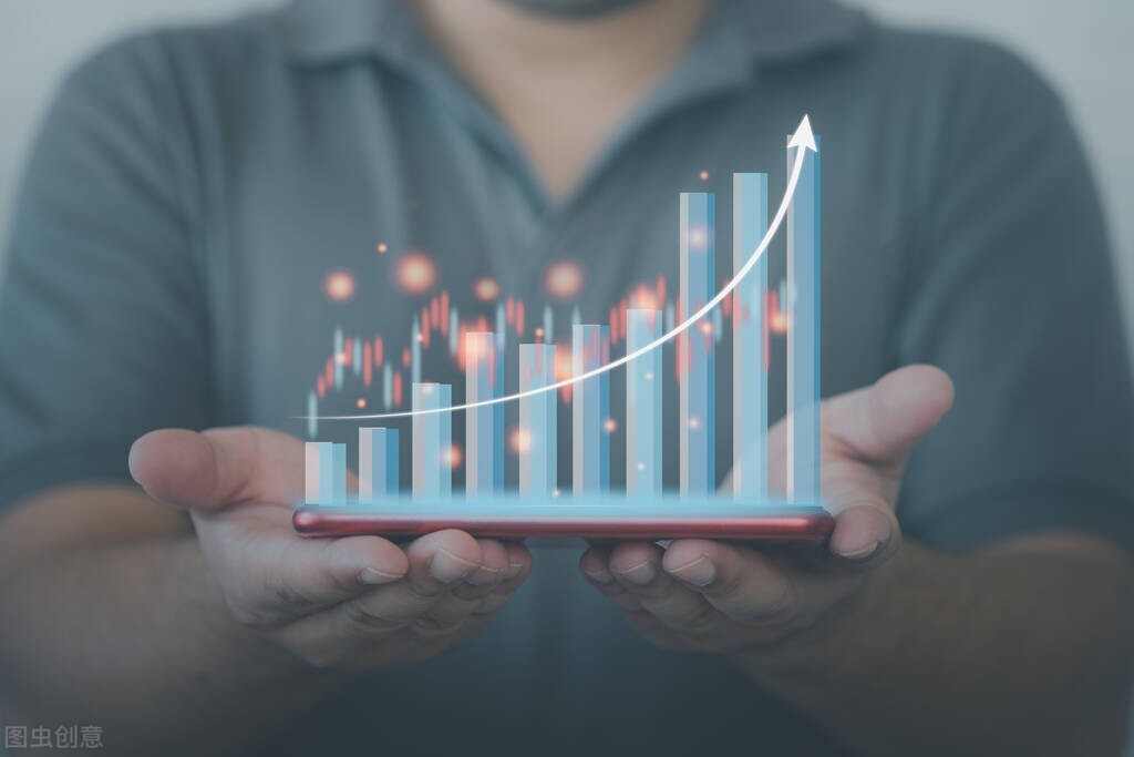 持有期基金变多了，值得买吗？