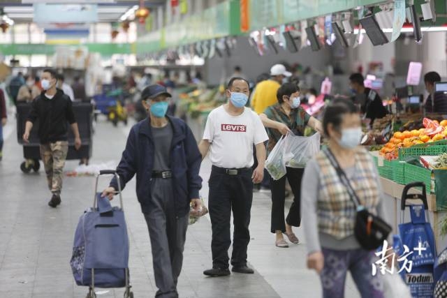 南方+ 鲁力 拍摄