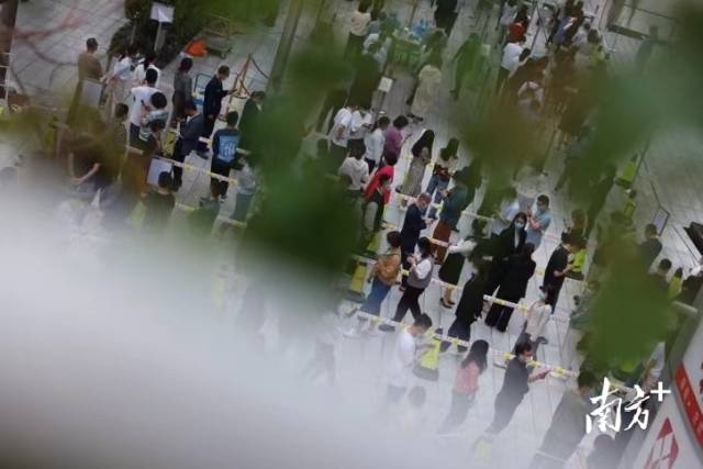 南方+ 梁钜聪 拍摄