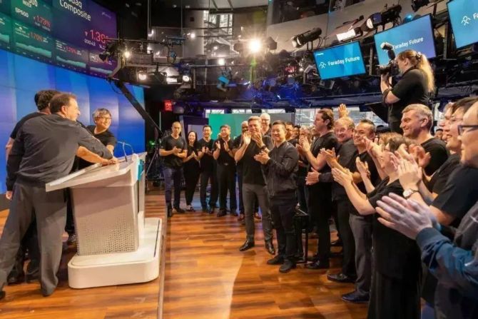 新知达人, FF离退市只有一步之遥？