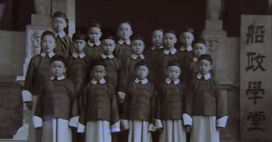 国潮寻味 | 盼盼、达利、亲亲......零食货架上的福建回忆