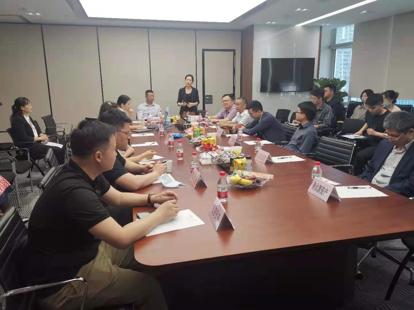 1658809391540006075.jpg 新3增设五年期榜单,举办五年期上榜机构专场私享会.jpg