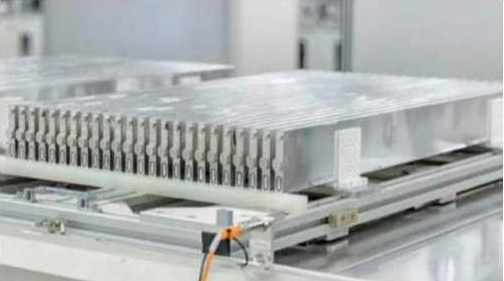 新知达人, 2022年赚翻后，比亚迪能不能做好“平衡术”？