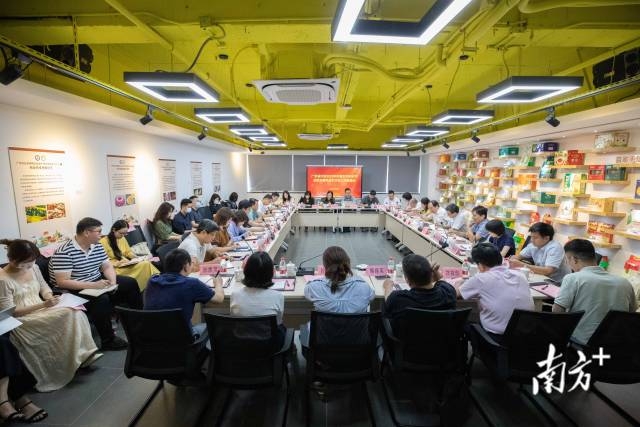 南方农村报 蓝东旭 拍摄