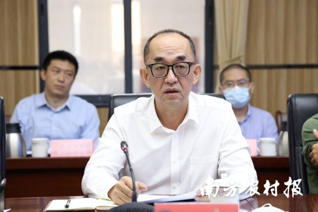 斗门区委书记苏虎