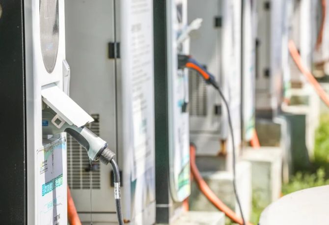 新知达人, 特斯拉、现代没啃下的印度市场，比亚迪、大众能闯关成功吗？