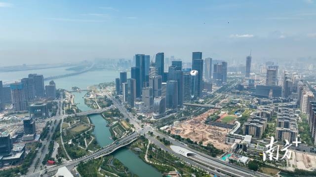 深圳前海深港现代服务业合作区。 深圳前海深港现代服务业合作区。