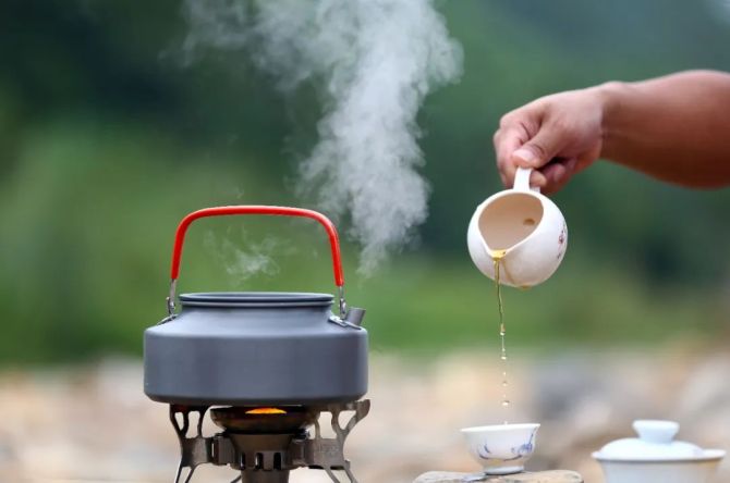 新知达人, 这个春节，哪些生意迎来了大爆发？