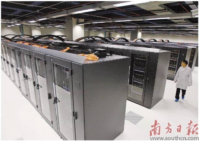 国家超级计算深圳中心机房。南方日报记者鲁力摄
