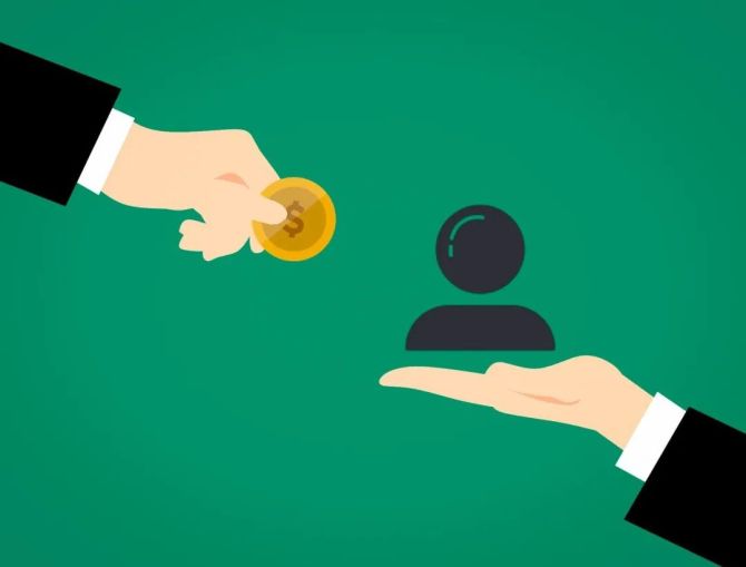 新知达人, 小米造车,雷军需要“强副手”