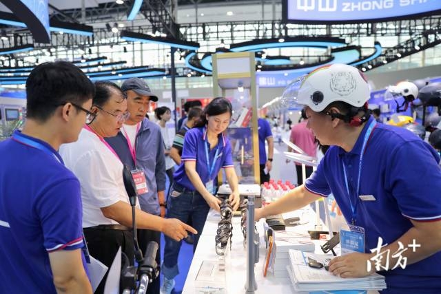 南方+ 石磊 拍摄