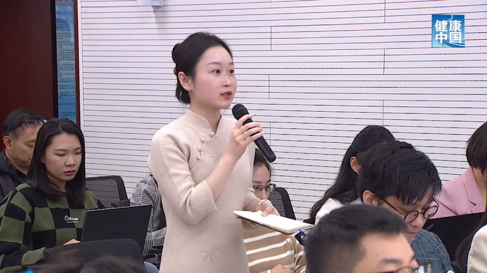 国家卫健委答21记者:中医用药时要特别呵护孩子的脾胃功能_财经频道
